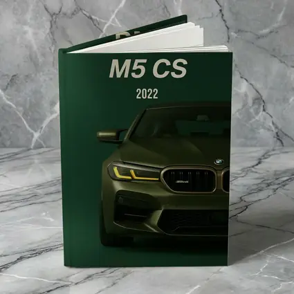BMW M5 CS 2022 Green Front View