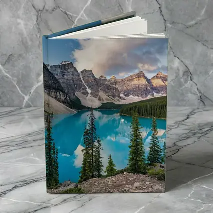 Moraine Lake Turquoise Water Rocky Mountains