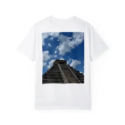 Chichen Itza Pyramid Blue Sky Mexico