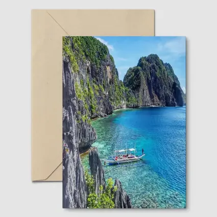 El Nido Palawan Crystal Blue Lagoon Cliffs