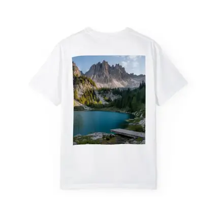 Alpine Lake Jagged Mountain Peaks Forest