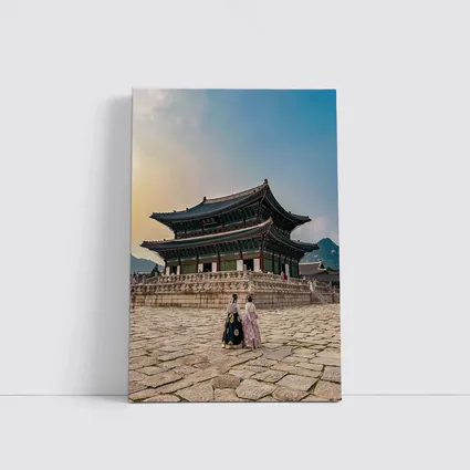 Gyeongbokgung Palace Women Wearing Hanbok Seoul