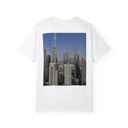 Burj Khalifa Towering Over Dubai Skyline