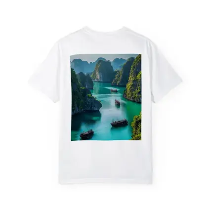 Ha Long Bay Karst Cliffs Traditional Boats Vietnam