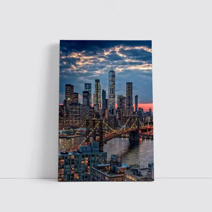 Brooklyn Bridge Manhattan Skyline Dusk View