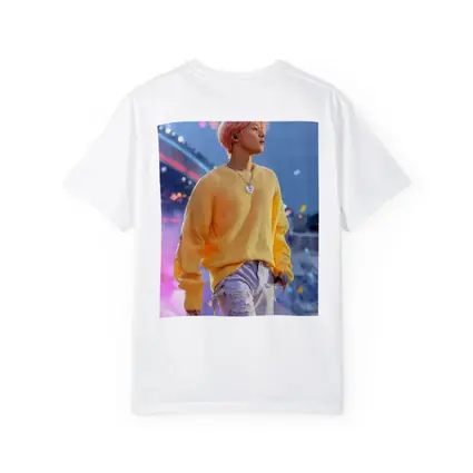 K-Pop Idol Yellow Sweater Concert Stage