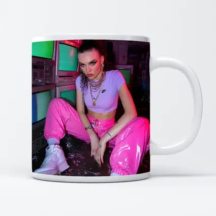 Nike Girl Neon Retro TV Room