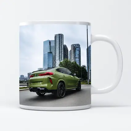 BMW X6M Green City Skyline Street