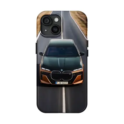 BMW i7 M70 Speeding Down Open Road