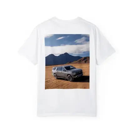 Chevrolet Suburban Desert Mountains Landscape
