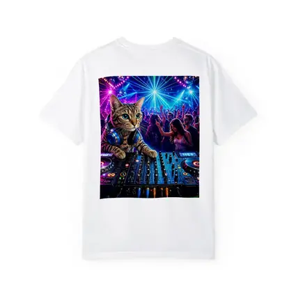 Egyptian Mau DJ Cat Neon Club Party