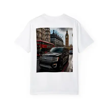 Ford Expedition SUV in London Street