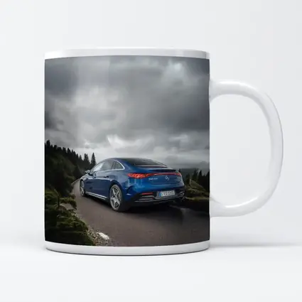 Mercedes EQE 500 Blue Mountain Road Drive