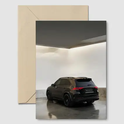 Mercedes GLE Class Black Minimal Garage