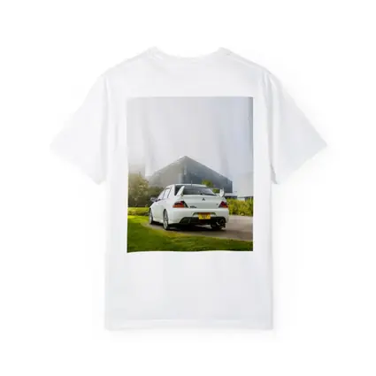 Mitsubishi Lancer Evolution White City Background