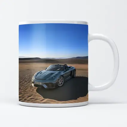 Porsche 718 Spyder RS Desert Sand