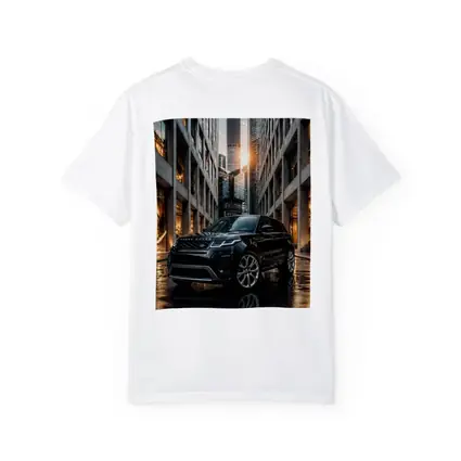 Range Rover Evoque Black Urban City Setting