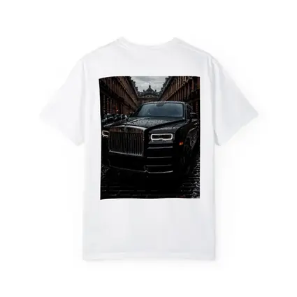 Rolls Royce Cullinan Black Wet City Street
