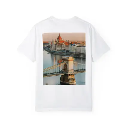 Budapest Chain Bridge Parliament Golden Sunset