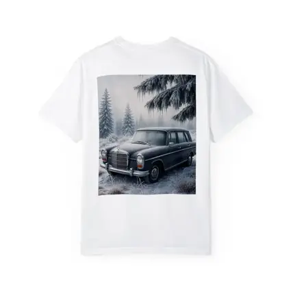 Vintage Mercedes Benz Estate Car Winter Forest